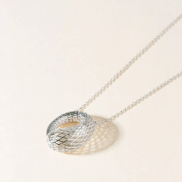 collier-golde-1-600×600